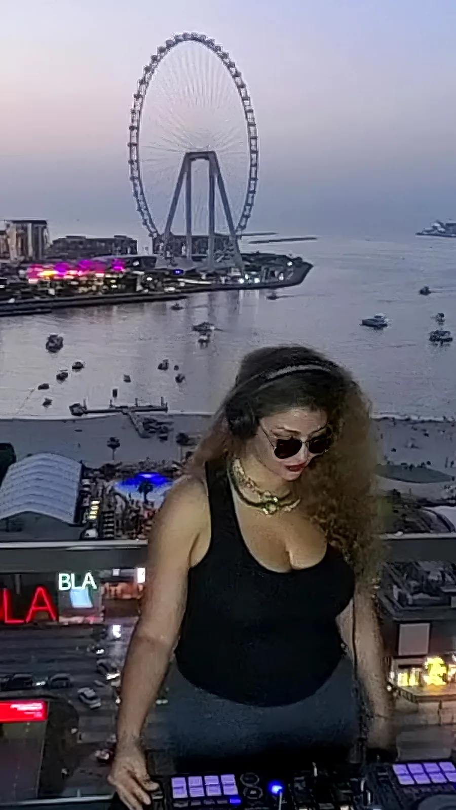 Amwaj Rooftop, Dubai